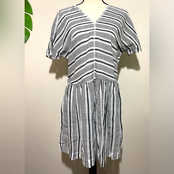 lemlem black and white Selina Easy Dress size small - Picture 3 of 9